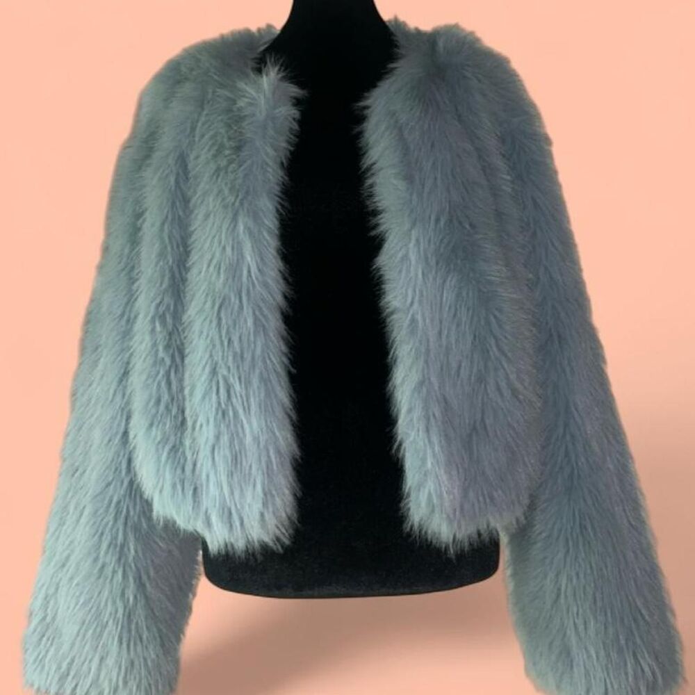 Forever-21 Women's Baby Blue Faux Fur Jacket
